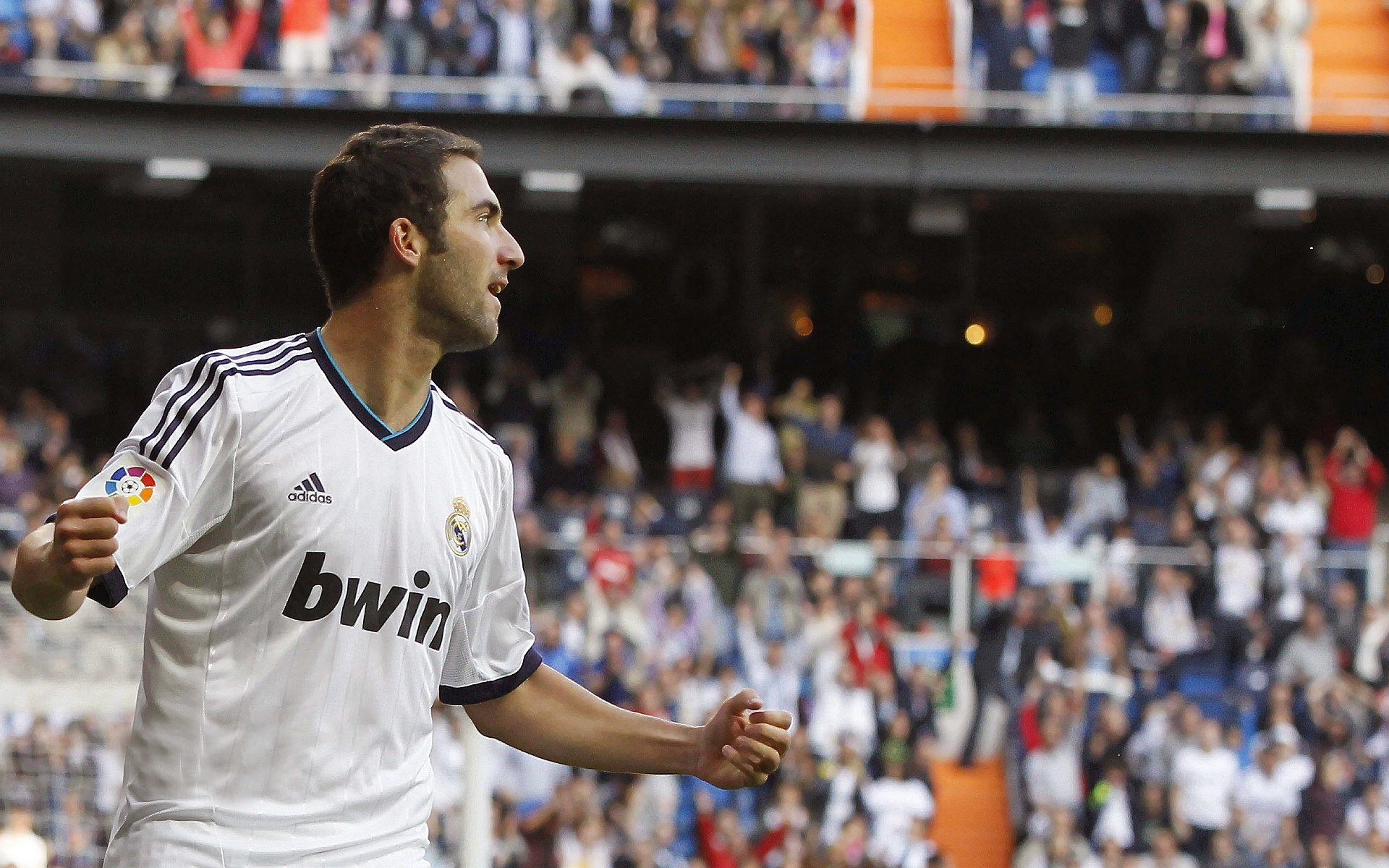 意甲战术变换：层层递进的精彩策略，意甲战况