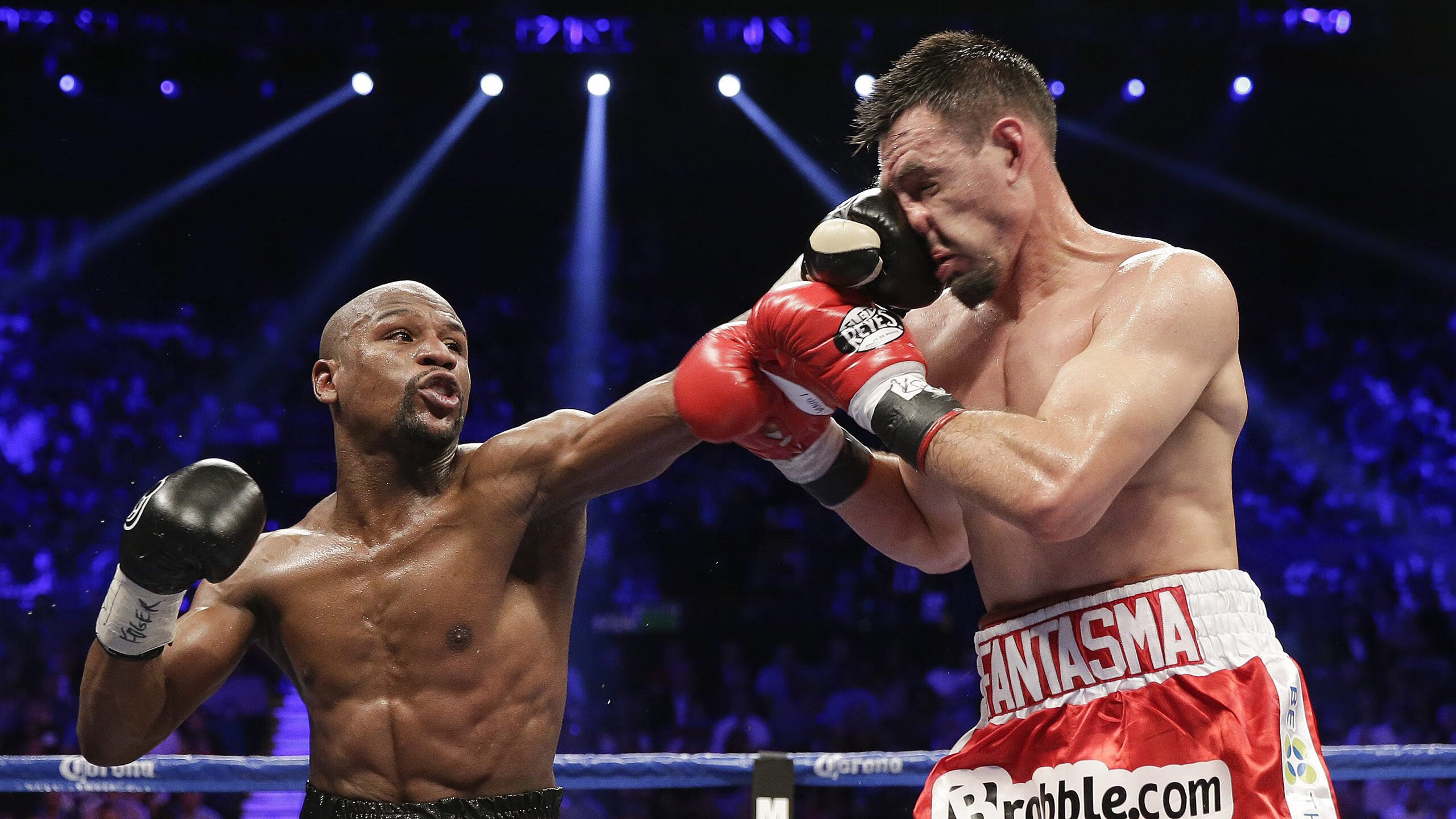 五大联赛裁判判罚尺度差异引论评，赛事裁判